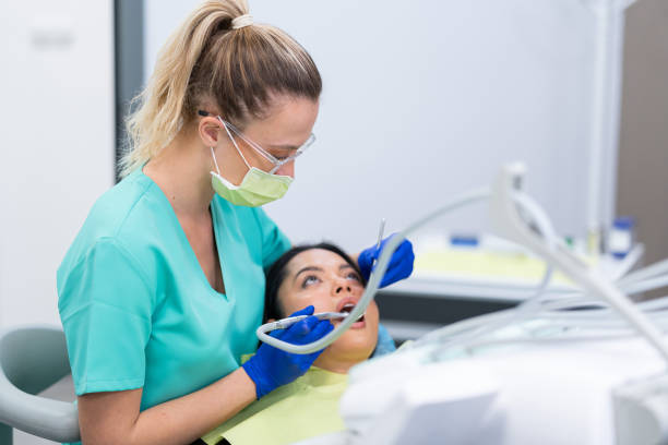 Best Emergency Treatment for Dental Infections or Abscesses in Vineyard, CA